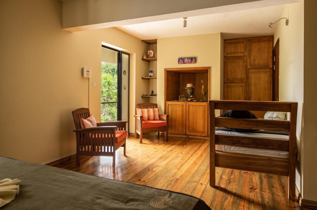 Happy Days Guest House Le Morne Buitenkant foto