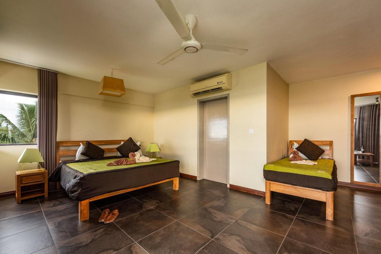 Happy Days Guest House Le Morne Buitenkant foto