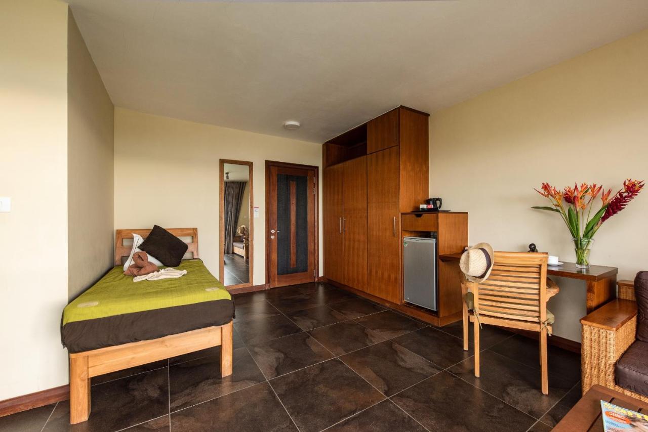 Happy Days Guest House Le Morne Buitenkant foto