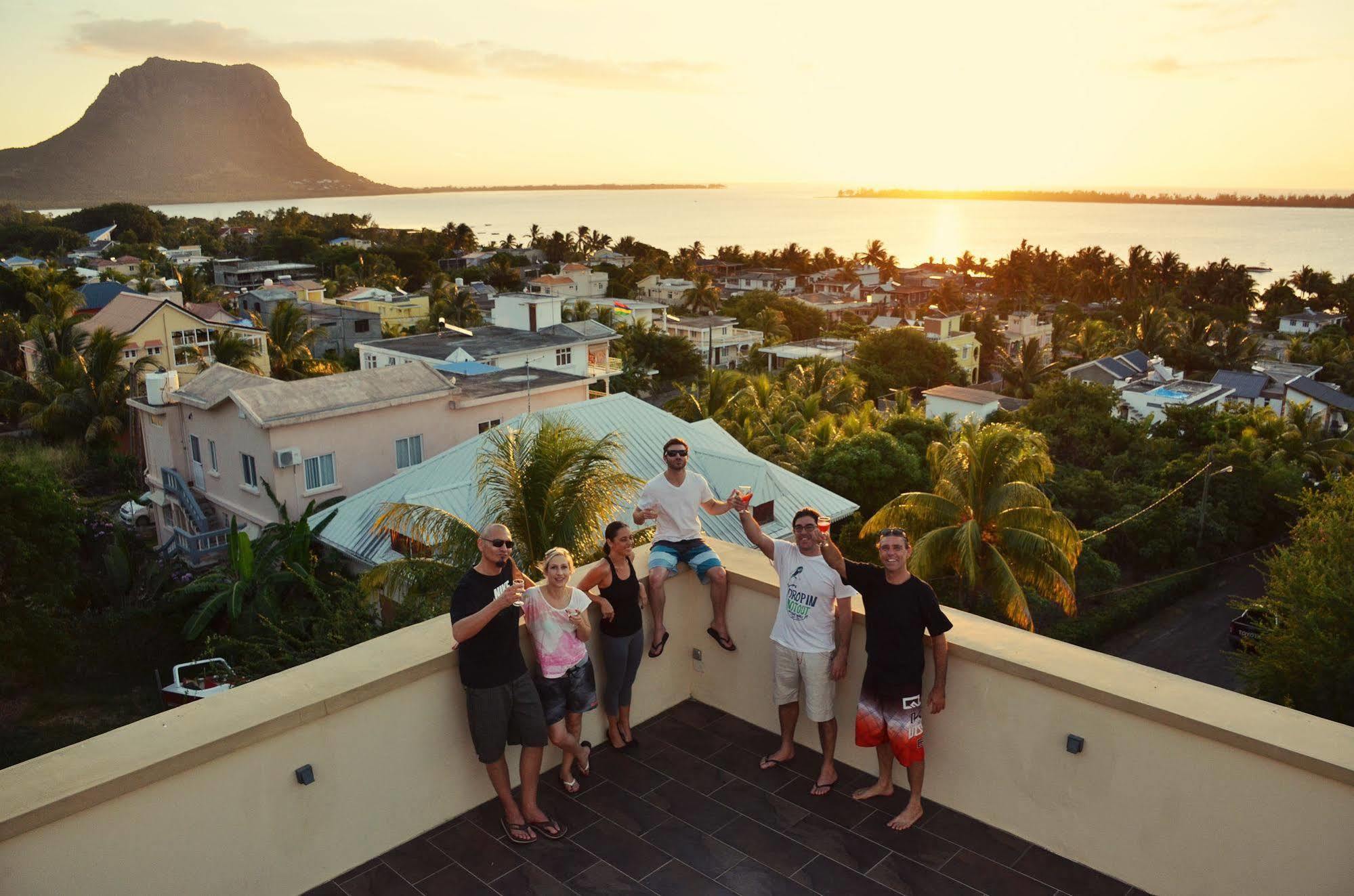 Happy Days Guest House Le Morne Buitenkant foto