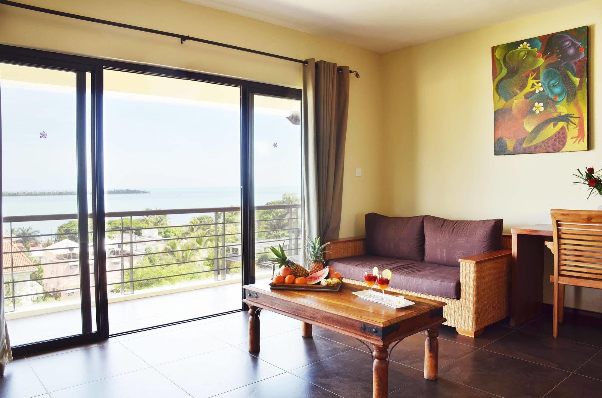 Happy Days Guest House Le Morne Buitenkant foto